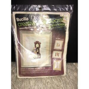 Bucilla‎ Needlecraft Holly Hobbie Grandfathers Clock